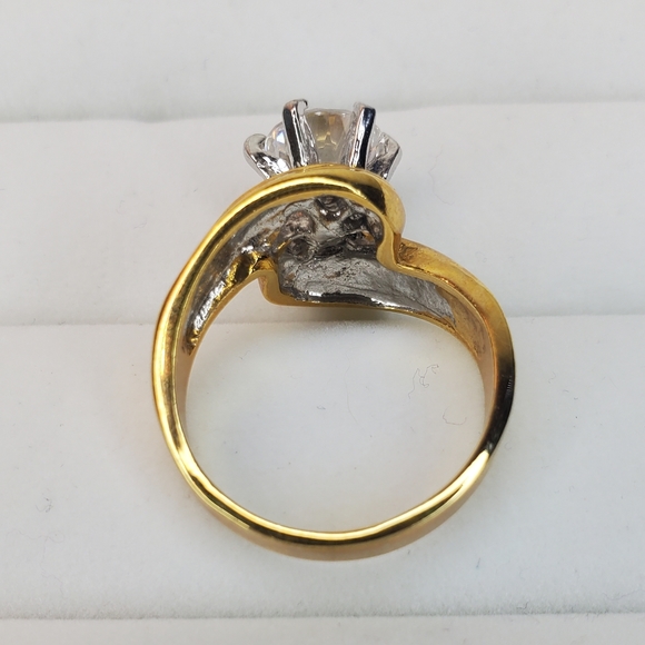 Man Repellent Costume Ring - Picture 4 of 7